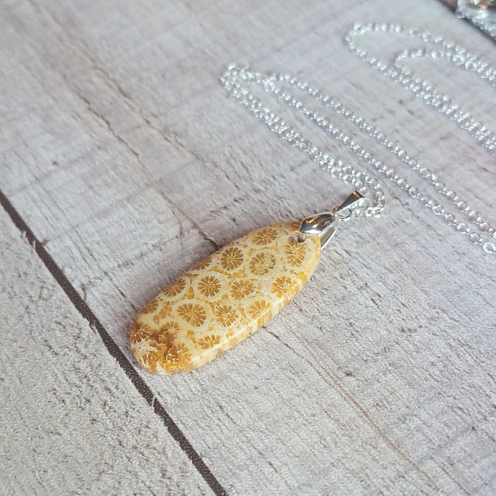 Yellow Coral Necklace Natural Fossil Pendant Oval - Picture 2 of 5